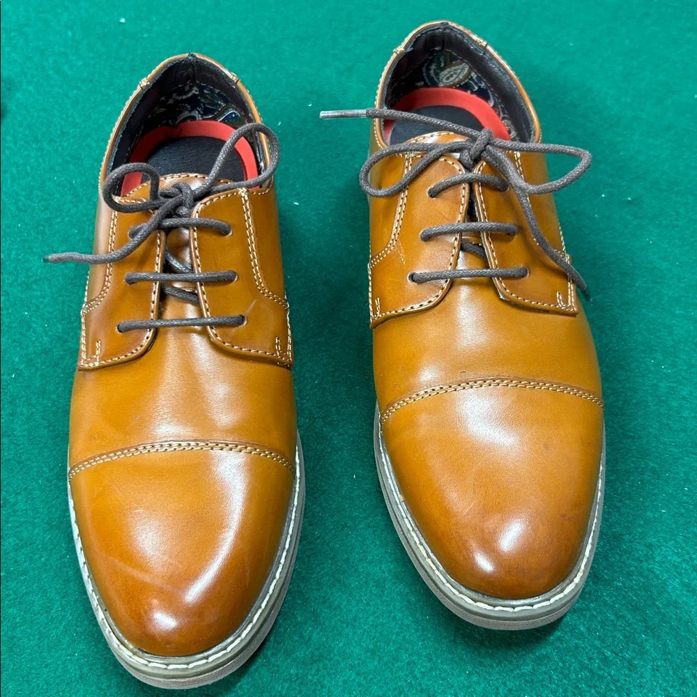 Bruno Marc dress shoes size 5 caramel color brown strings original like new